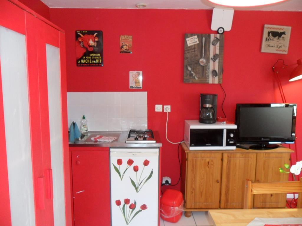Gite Hotel Chambre D' Hotes Et Roulottes Et Du Ternois Saint-Pol-sur-Ternoise Room photo